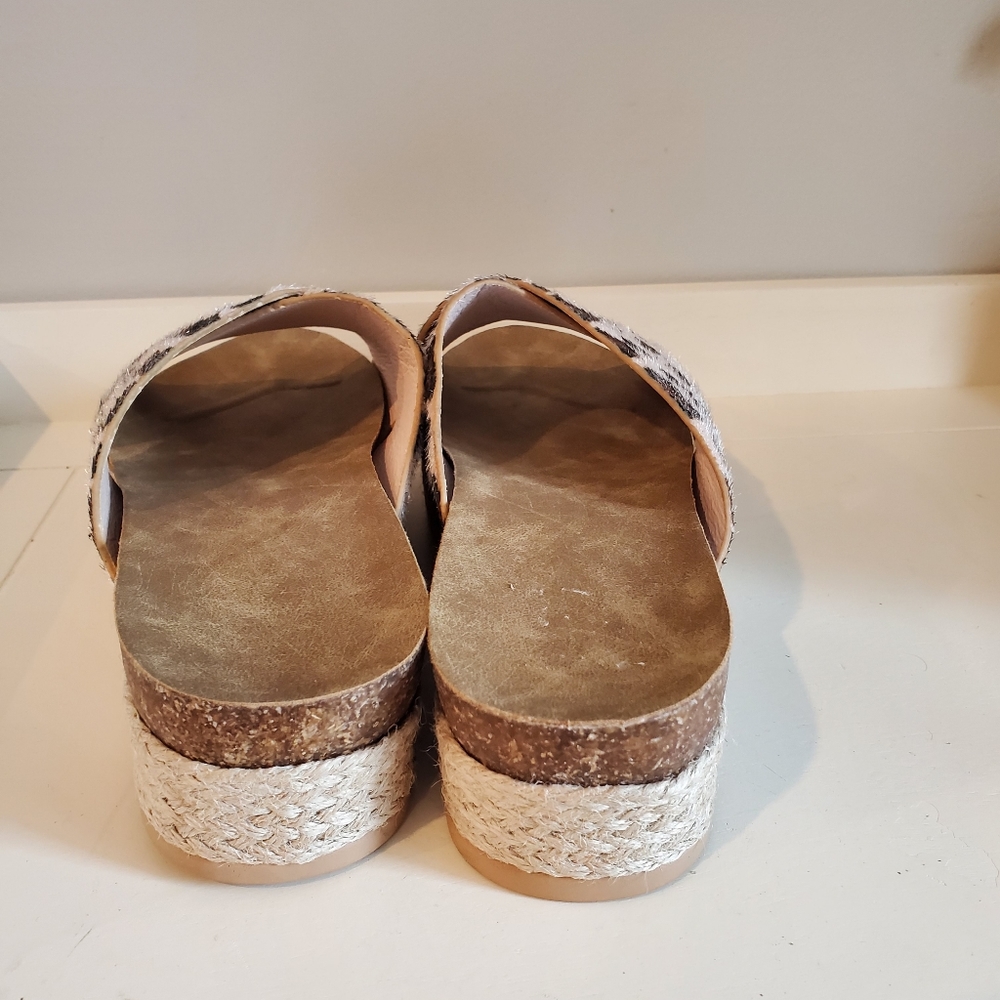 Leopard Print Platforms Size 40 - image 4